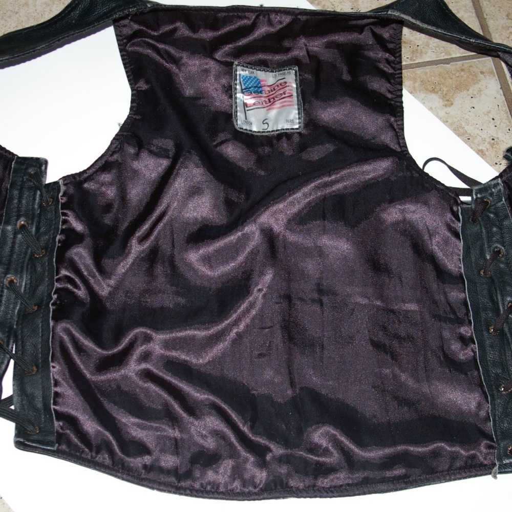 Genuine Leather Motorcycle Biker Vest - Picture 7 of 8